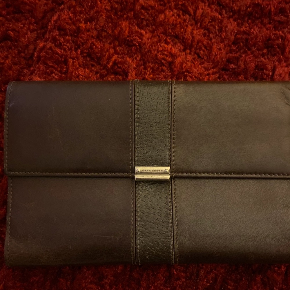Authentic original woman’s Mark Cross wallet.